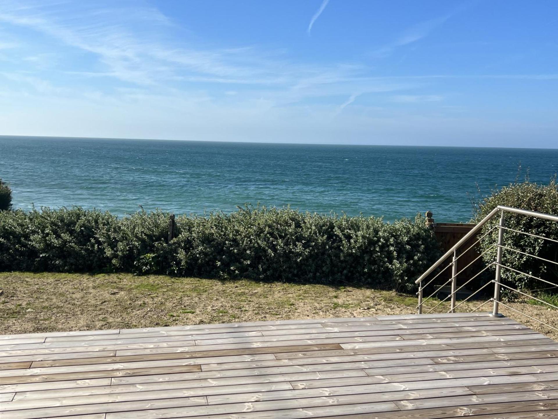 Le Bruit Des Vagues Villa Les Pieux Buitenkant foto
